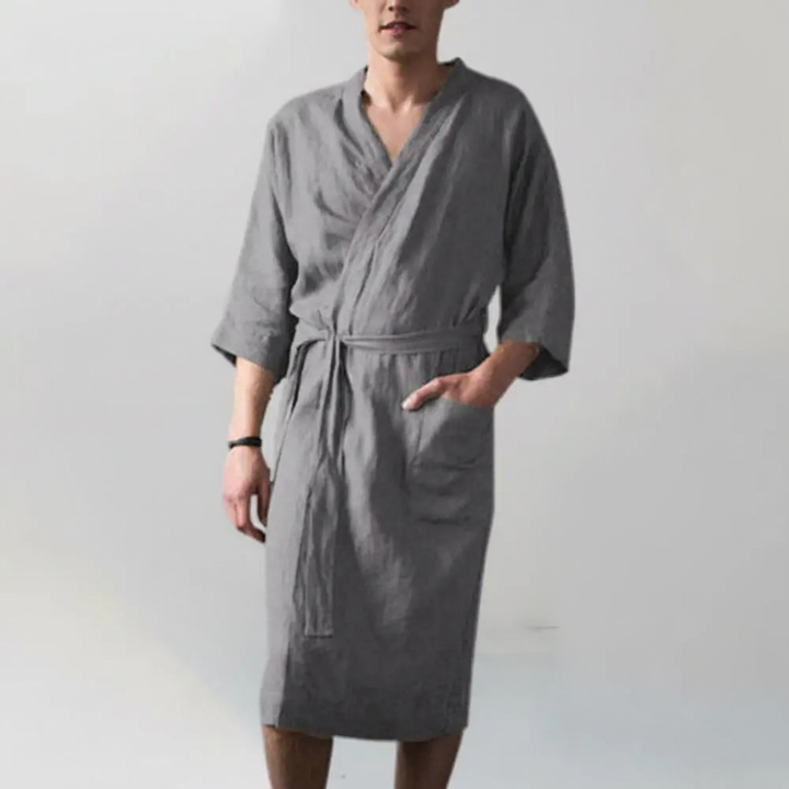 V-neck men's absorbent cotton robe with three-quarter sleeves, combining style and comfort.