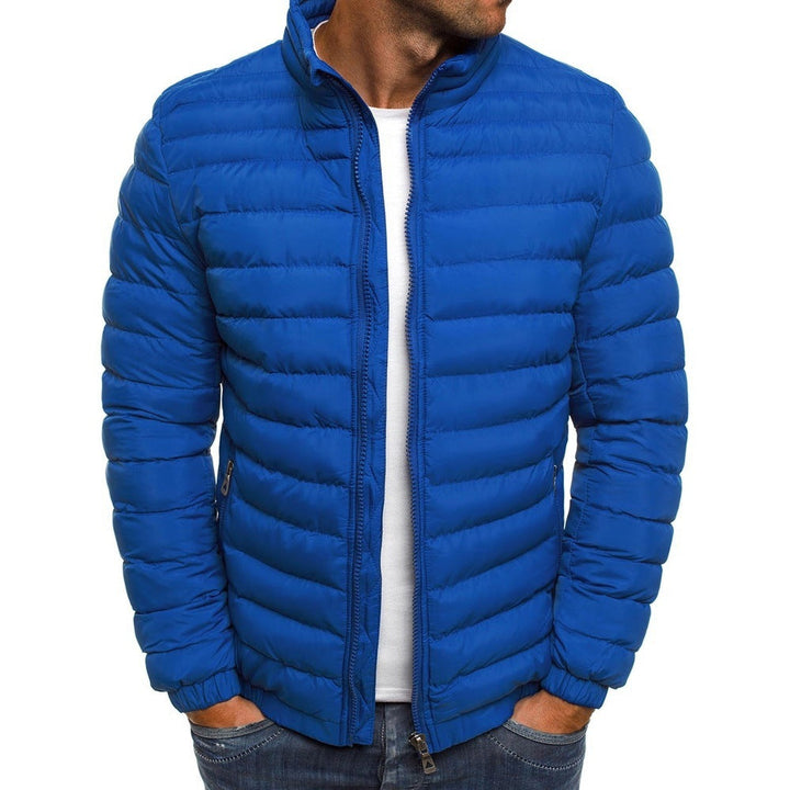 Comfortable & stylish men's lightweight winter jacket, offering modern design and cold weather protection for men's fashion.