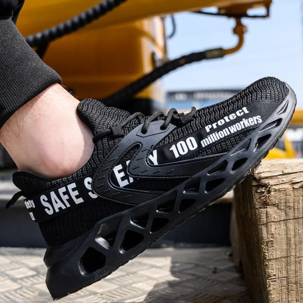Men's ultralight steel toe safety work shoes for industrial protection and comfort.