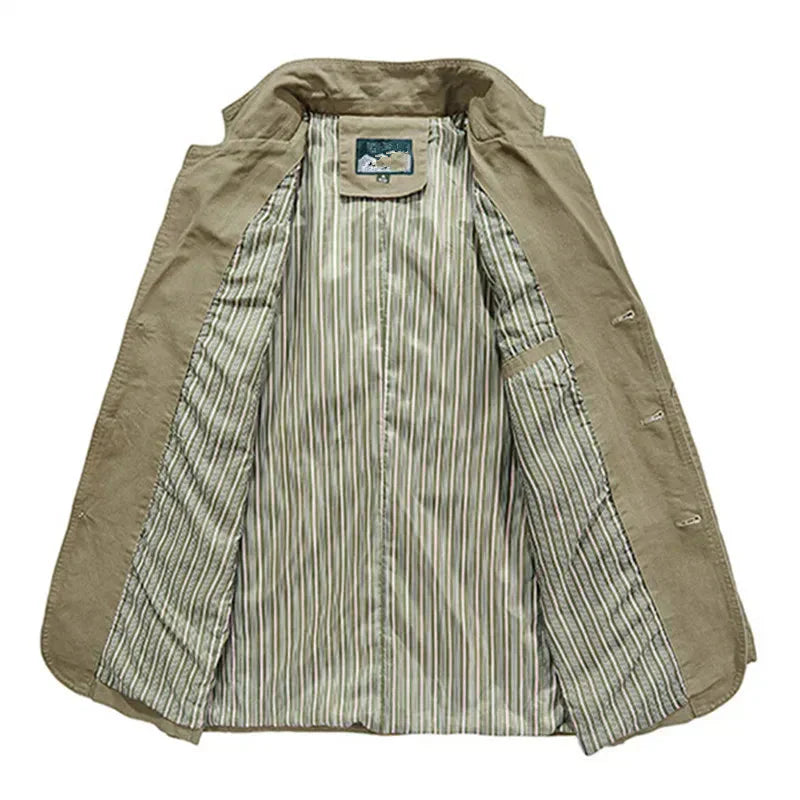 Casual men's vintage military jacket, lightweight summer outerwear for effortless urban style and everyday wear.