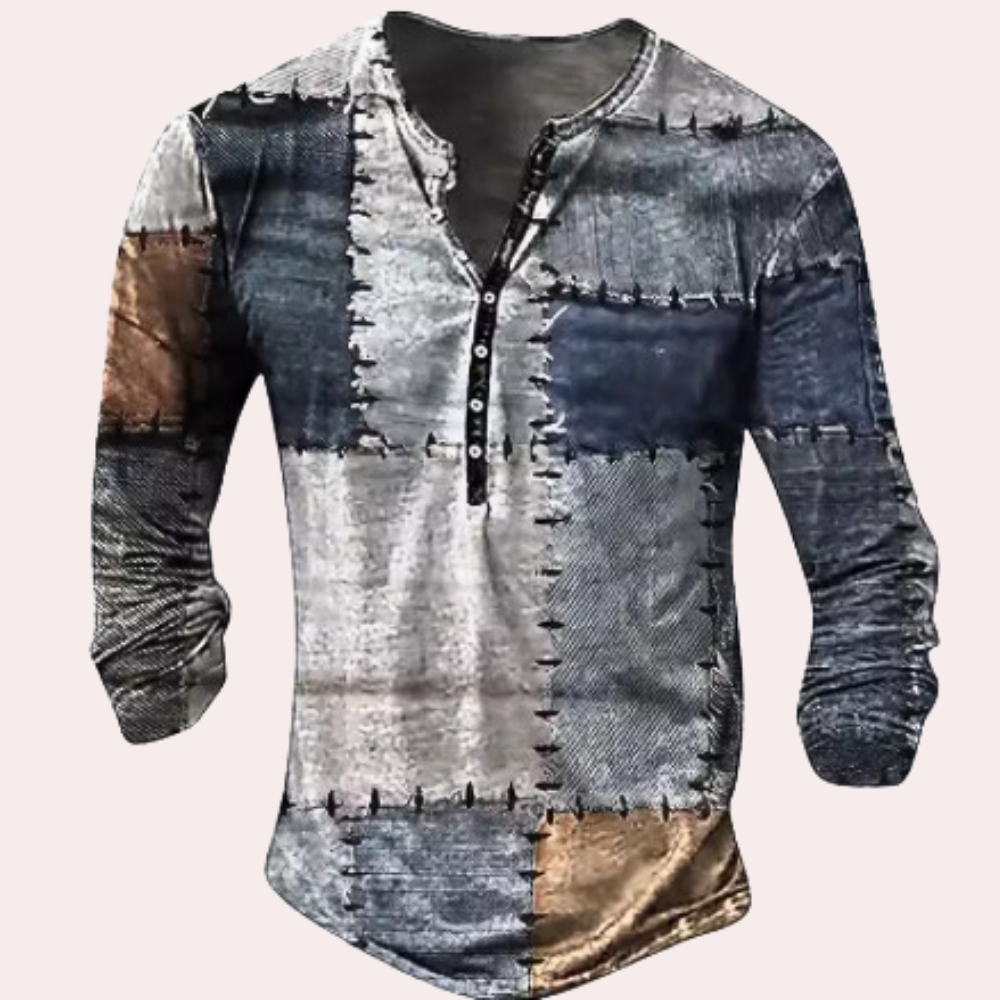 Comfortable men's insulated long-sleeve pullover sweater, perfect for cold weather layering and warmth.