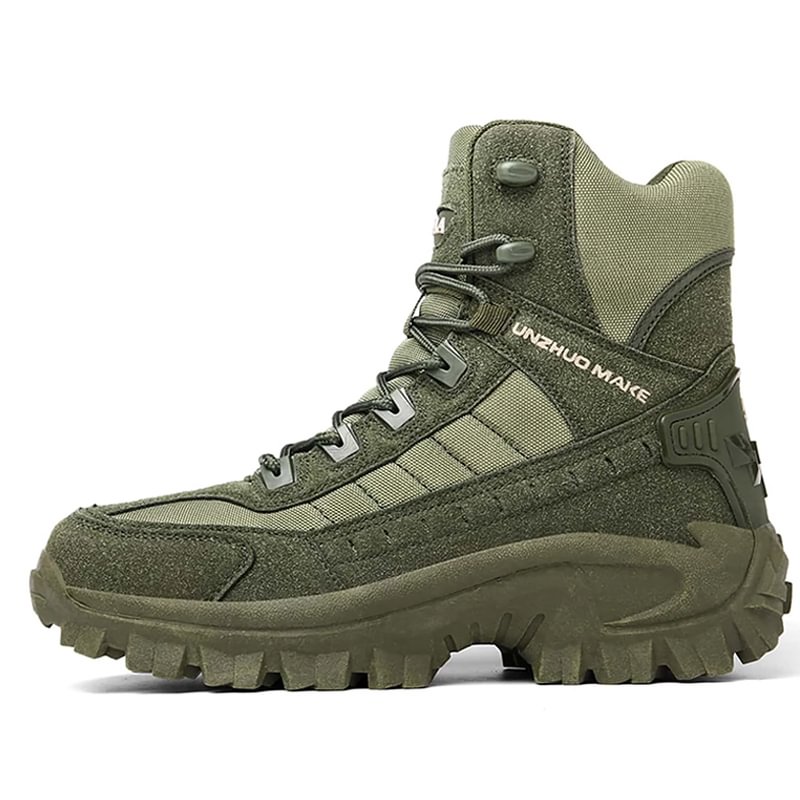Durable Tactical Footwear: Waterproof men's work boots, anti-puncture sole, non-slip, built for extreme conditions.