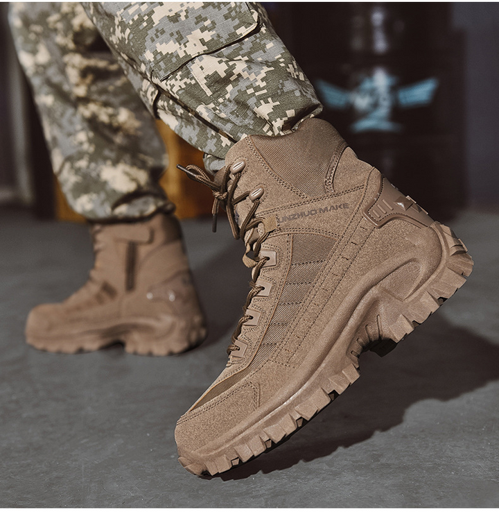 Anti-Puncture Work Boots: Rugged men's tactical boots, waterproof, non-slip, perfect for construction & outdoor work.