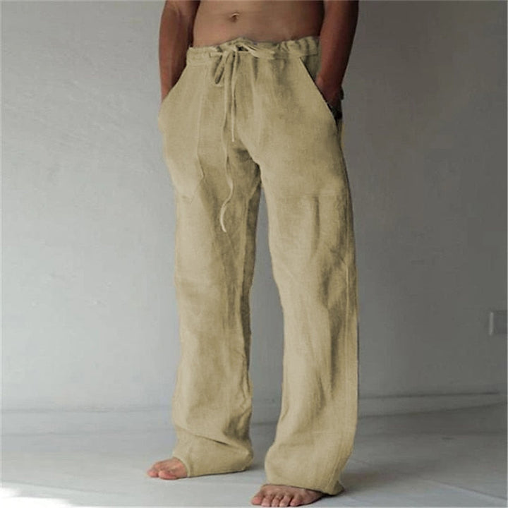 Breathable men's wide-leg summer trousers, offering a relaxed fit for ultimate comfort.