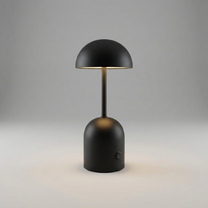 Nordiqueo minimalist LED desk lamp, black metal, versatile lighting for any desk