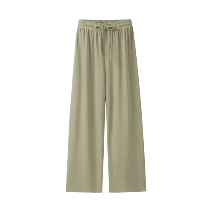 Mira women's casual linen blend trousers, perfect for summer, emphasizing comfort and a lightweight feel.