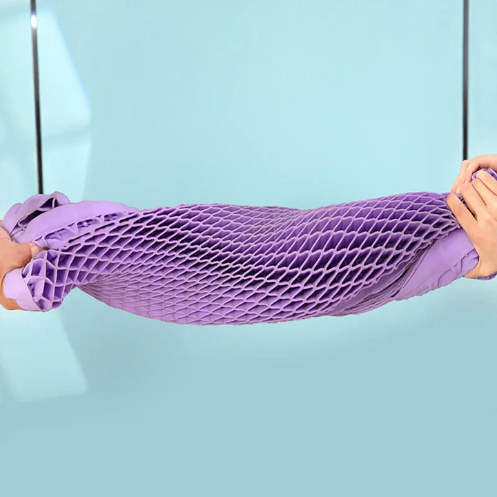 Zero-pressure TPE pillow by Niala, designed for cervical support, breathability and comfortable sleep
