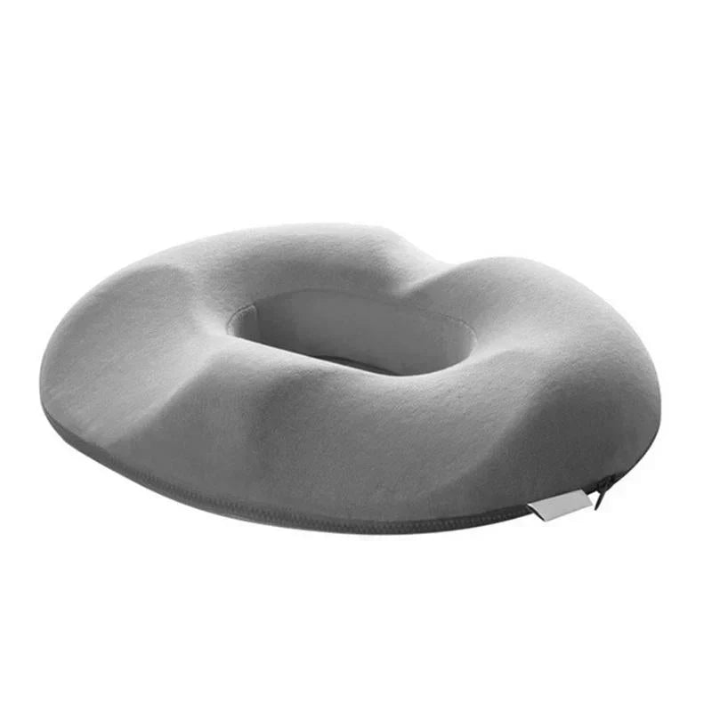 Side view of memory foam orthopedic seat cushion, demonstrating thickness and contour