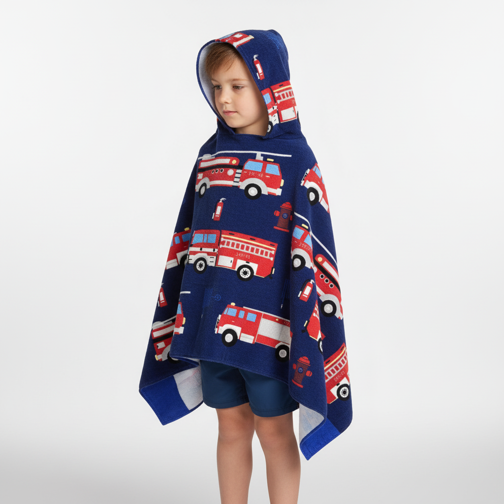 Kids' bath towel with hood, made from absorbent cotton, adorned with a playful cartoon embroidery.