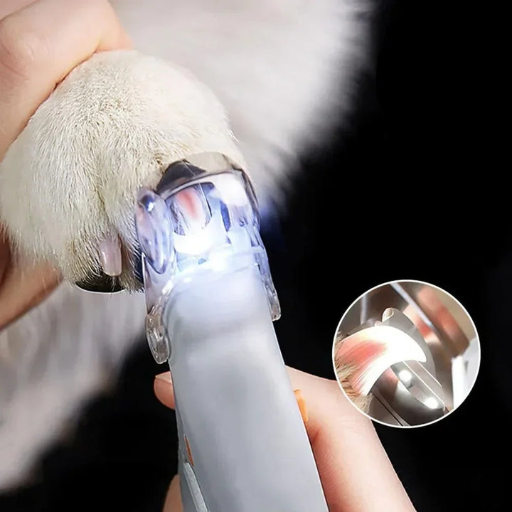 Professional dog & cat nail clippers with sharp, durable blades & safety stop for precise pet grooming. Essential tool.