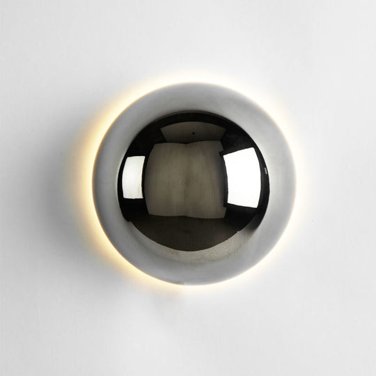 Retro-architectural wall lamp, ideal for modern and vintage interior lighting. NovaLux design sconce.