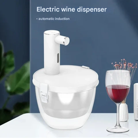 Automatic liquor dispenser for home bar. Smart pourer ensures precise spirit measurement for cocktails.