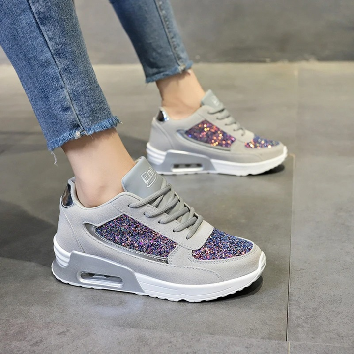 Fashionable women's glitter footwear, breathable and comfortable, suitable for dressy or casual all-day wear.