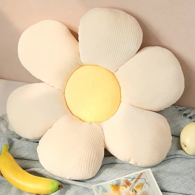Stylish floral seat cushion, comfortable and decorative.