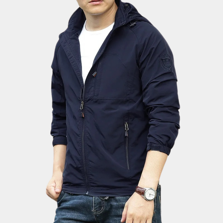 Fashionable men's autumn jacket, a comfortable and practical choice for daily casual wear.