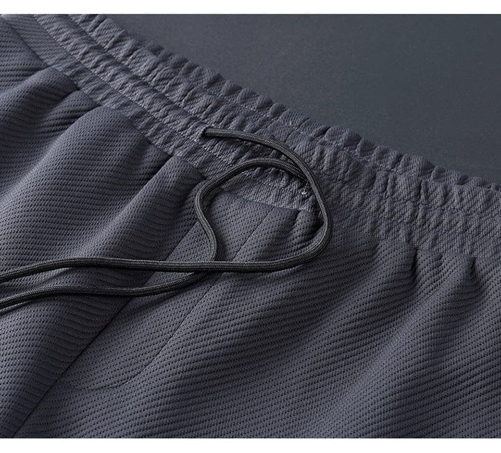 Noah men's comfortable lounge suit, a stylish two-piece set, ideal for relaxed casual wear and modern men's fashion.