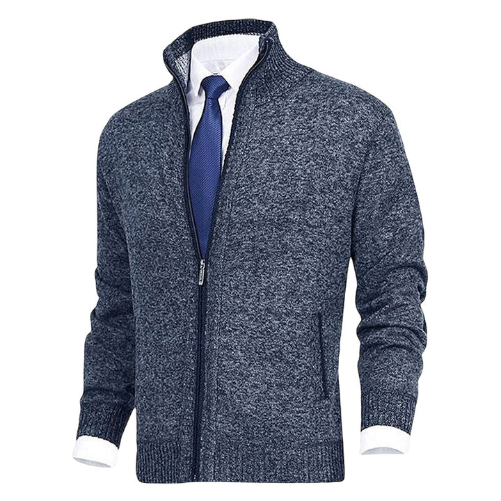 Trendy men's zip-up vest, versatile casual outerwear for winter fashion.