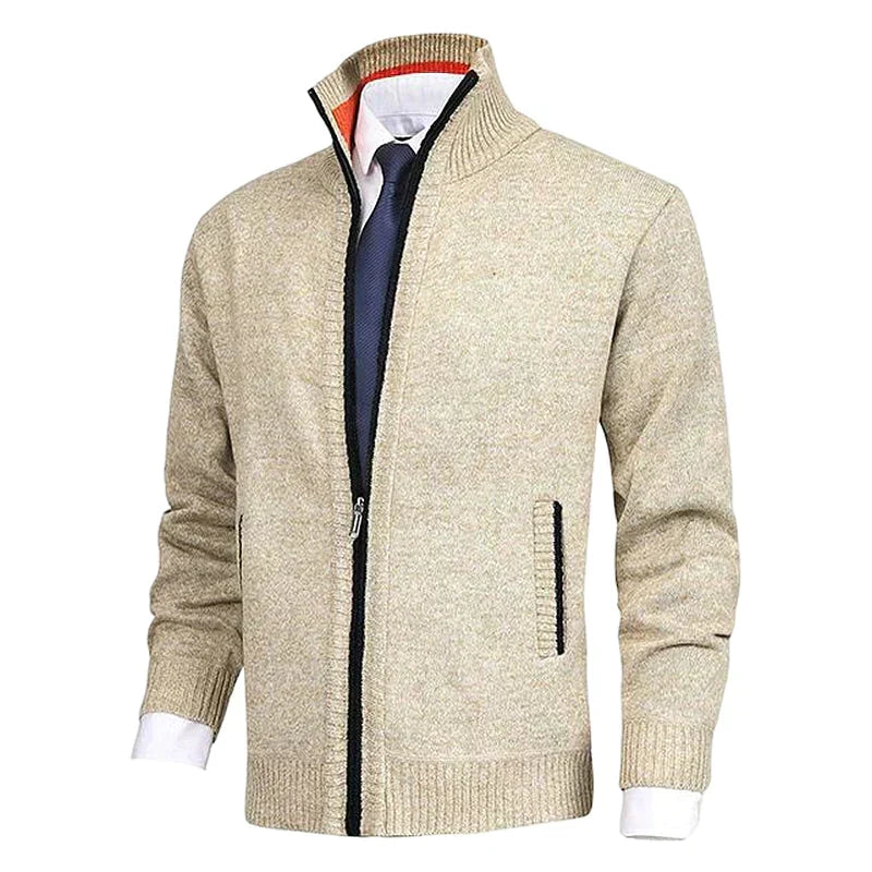 Men's fashionable sleeveless jacket, a warm Orion vest for trendy fall clothing.