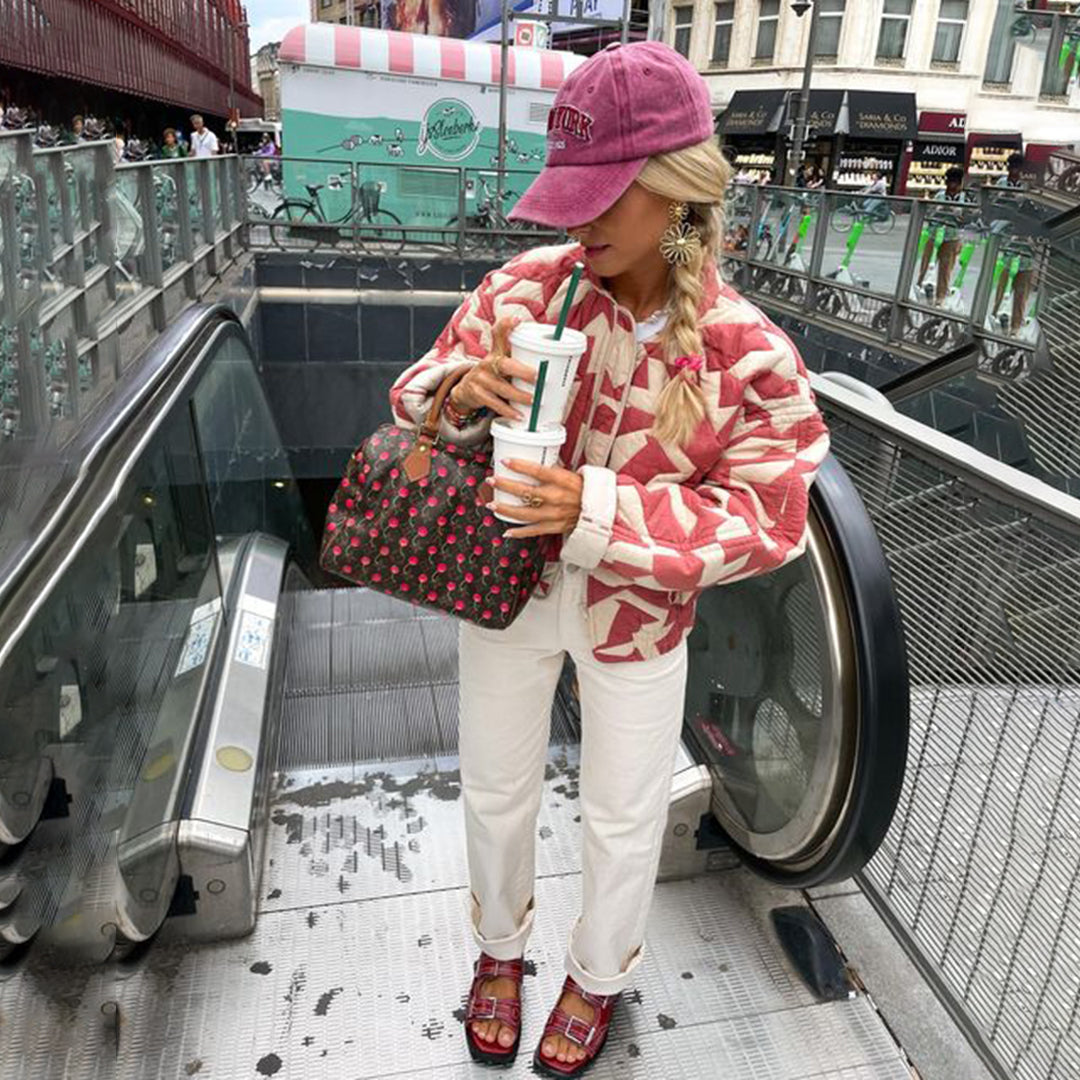 Trendy women's printed blazer. Versatile outerwear for summer fashion, adding casual elegance to any look.