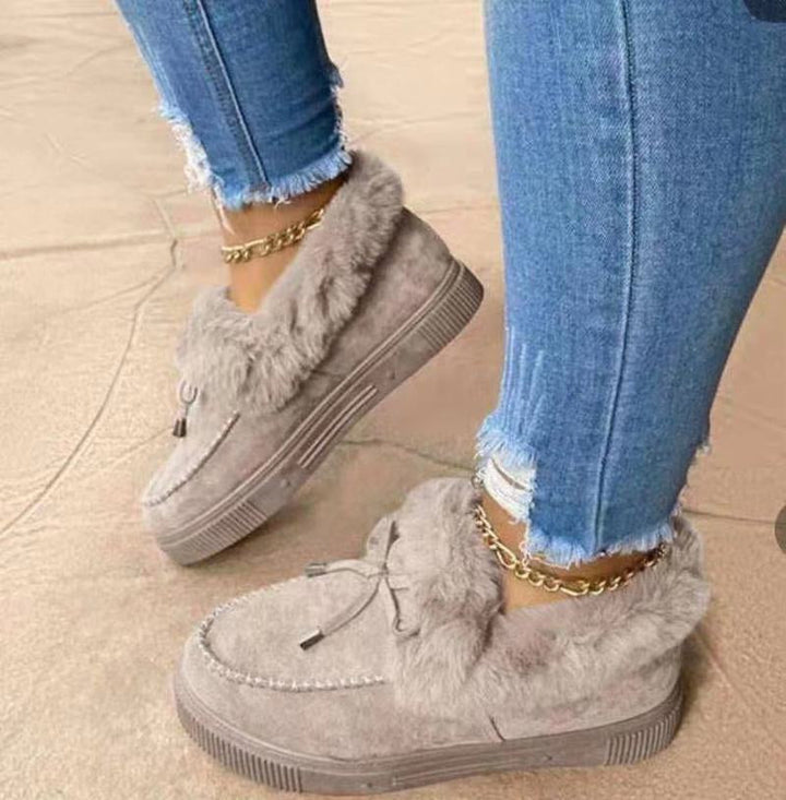 Stylish women's cozy winter boots for warmth & comfort. Ideal for cold weather & everyday wear.