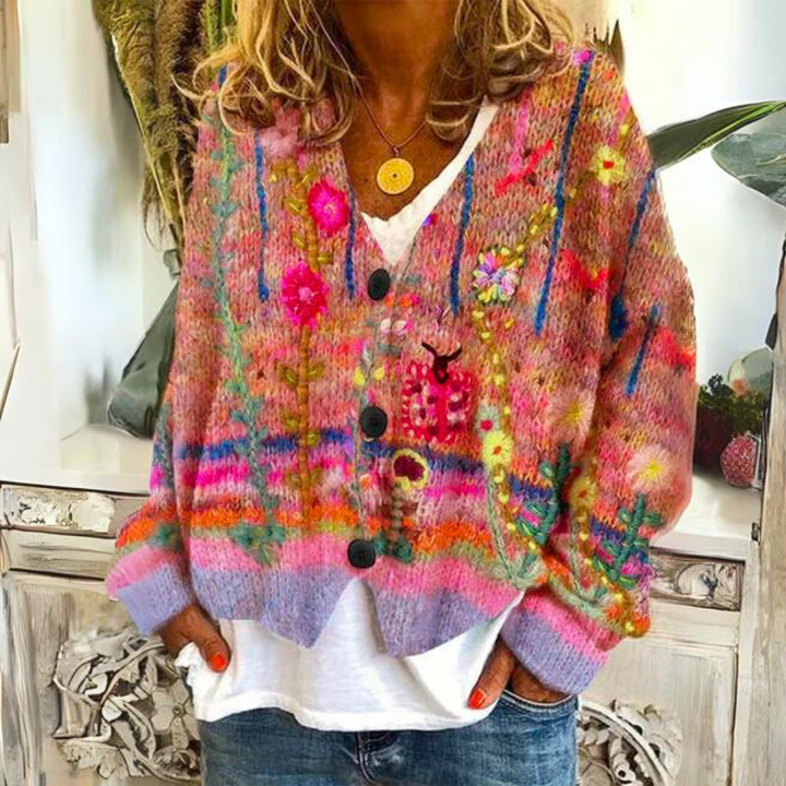 Chic oversized women's cardigan with a unique graphic print, long sleeve, ideal for stylish layering.