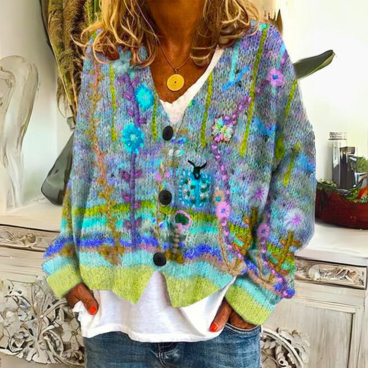 Cozy women's oversized graphic print sweater cardigan, long sleeve, perfect for fall outfits & winter style.