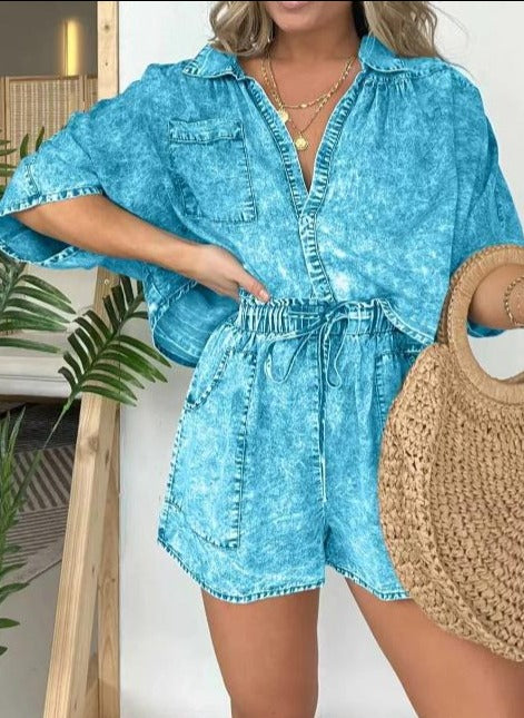 Stylish & comfortable women's two-piece summer outfit set. Features a short sleeve top, perfect for warm weather.