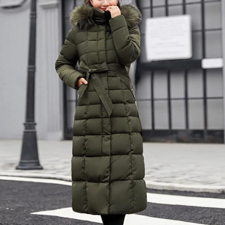 Warm women's winter coat, Isabelle, offering cozy insulation and stylish protection for cold weather.
