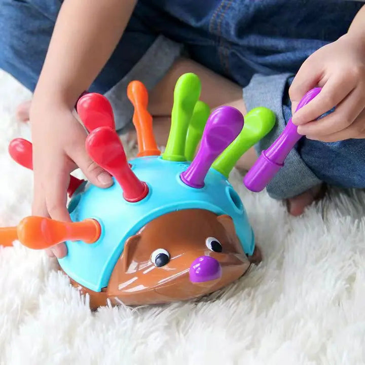 Montessori hedgehog sensory toy for toddlers. Develops fine motor skills, early learning & hand-eye coordination.