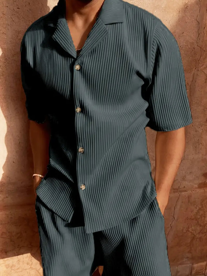 Mauro men's corduroy summer shirt and shorts in a beige color, ideal for warm weather style.