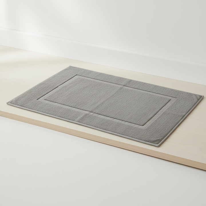 Absorbent PureWashMat cotton bath mat set, two plush knitted mats for home improvement