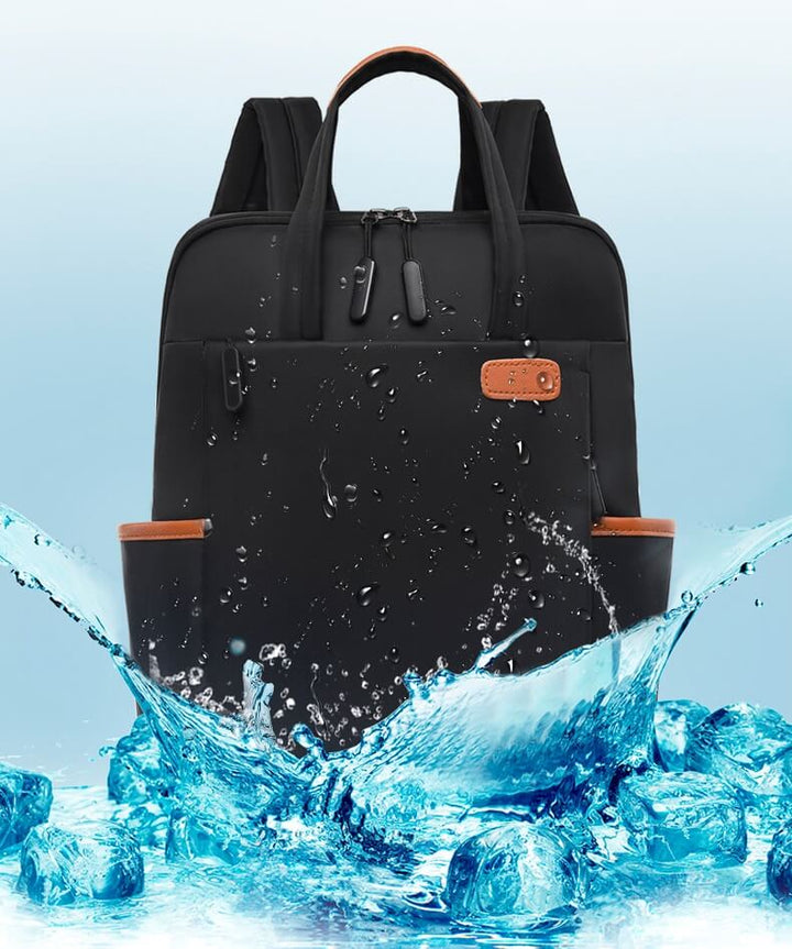 Close-up of the robust zipper and water-resistant finish on the black oxford anti-theft backpack.