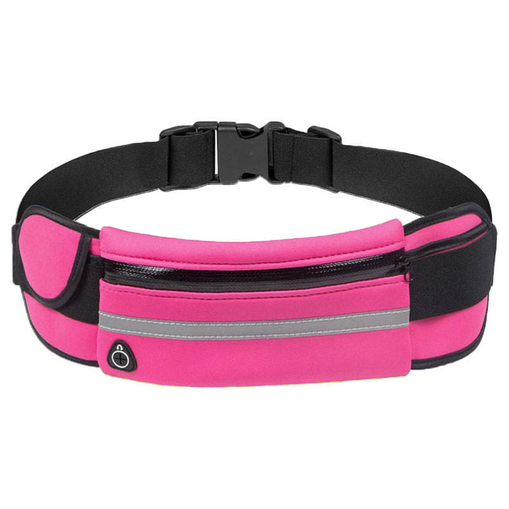 Ergonomic design of the black water-resistant running belt, ensuring no bounce during activity.