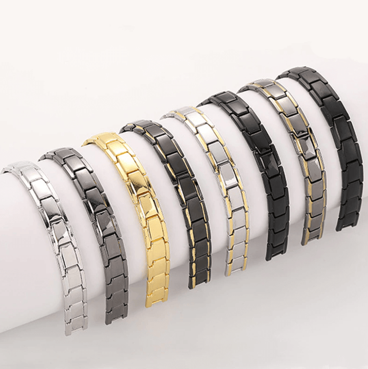 CoreFlex magnetic bracelet, a sleek and functional stainless steel accessory