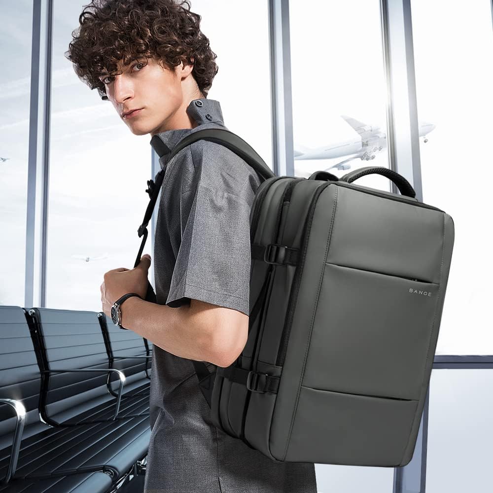Anti-theft unisex travel bag, perfect for urban exploration or international trips.