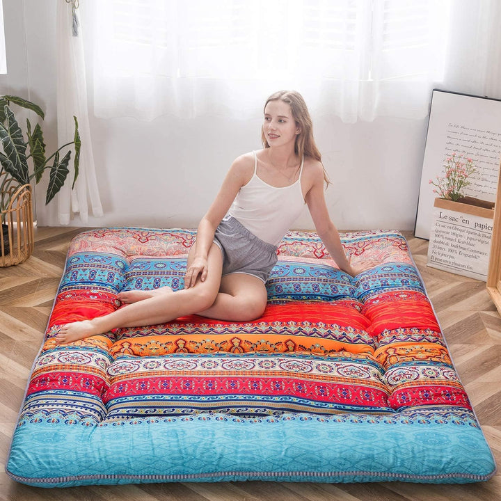 Foldable futon, Japanese style, memory foam, offers excellent floor mattress comfort