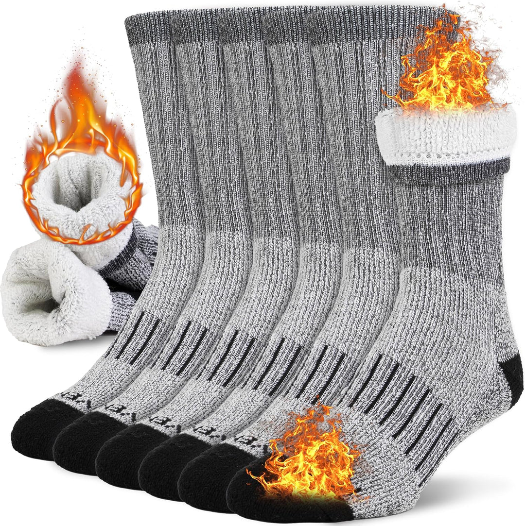 Cozy HeatGrip thermal hiking & skiing socks. Unisex, heavy-duty, perfect for cold weather boots.