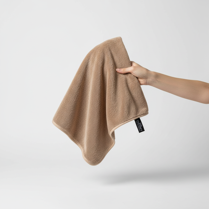 Close-up of highly absorbent microfiber cleaning cloth, perfect for streak-free shine