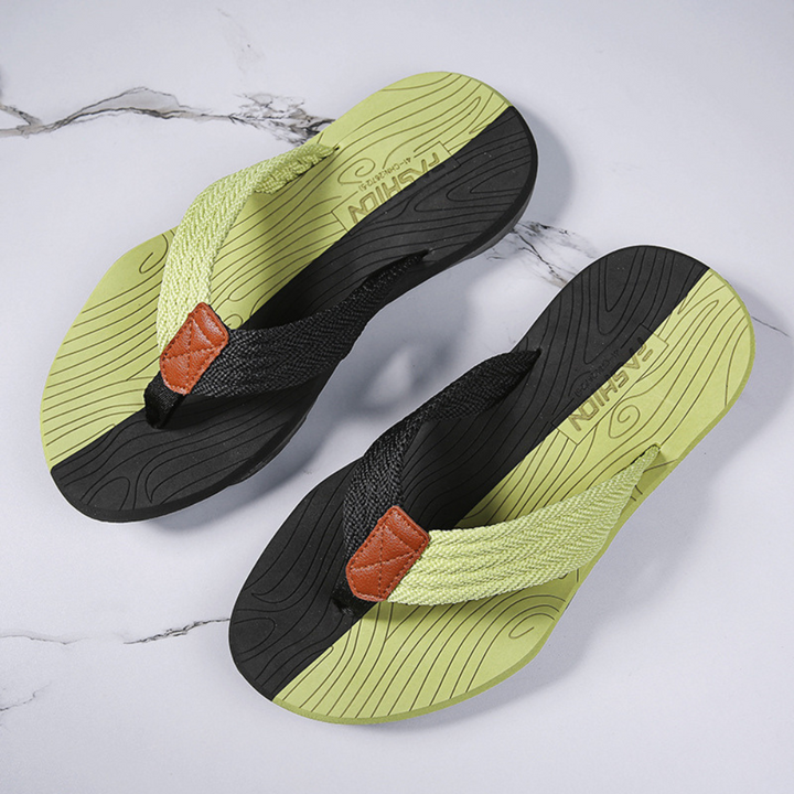 Ergonomic health shoes: orthopedic flip flops with advanced arch support, perfect for comfort.