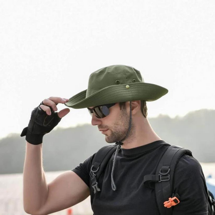 Unisex adventure hat: foldable, water repellent, and offers excellent UV sun protection.