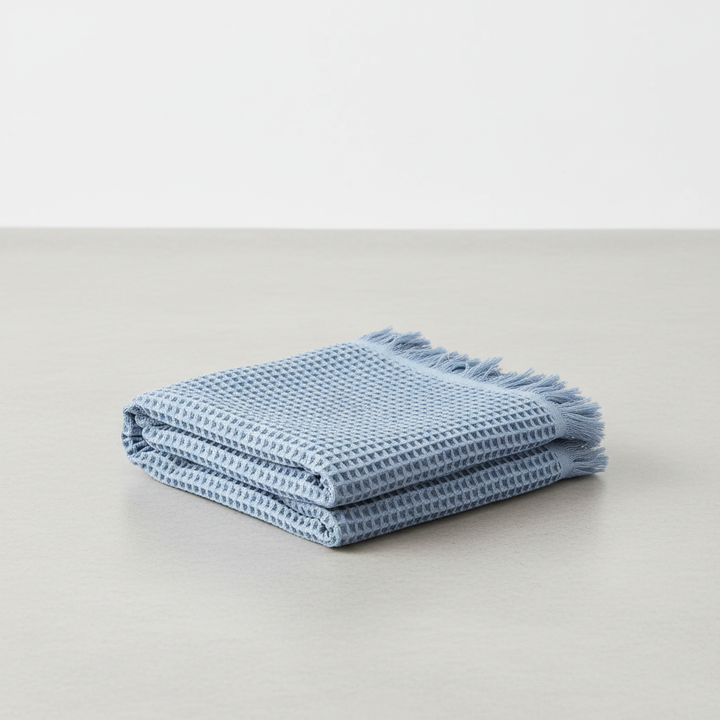 Premium pure cotton waffle weave bath towel, soft, absorbent, and durable for everyday luxury