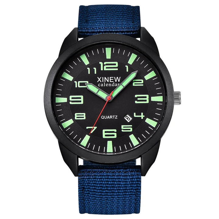 Modern unisex quartz watch with a bright luminous dial, date display, and sturdy metal band. Elegant accessory.