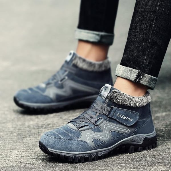 Unisex outdoor winter boots, waterproof, warm, non-slip, designed for snowy trails.