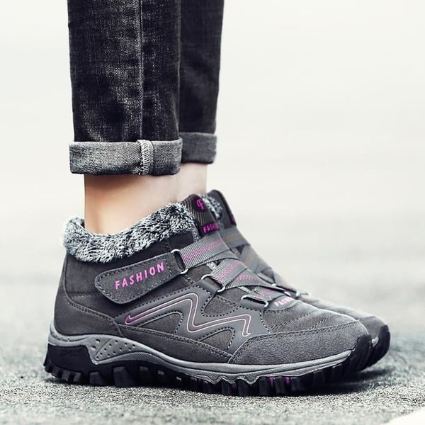Durable unisex winter snow boots, waterproof, warm, excellent cold weather protection.