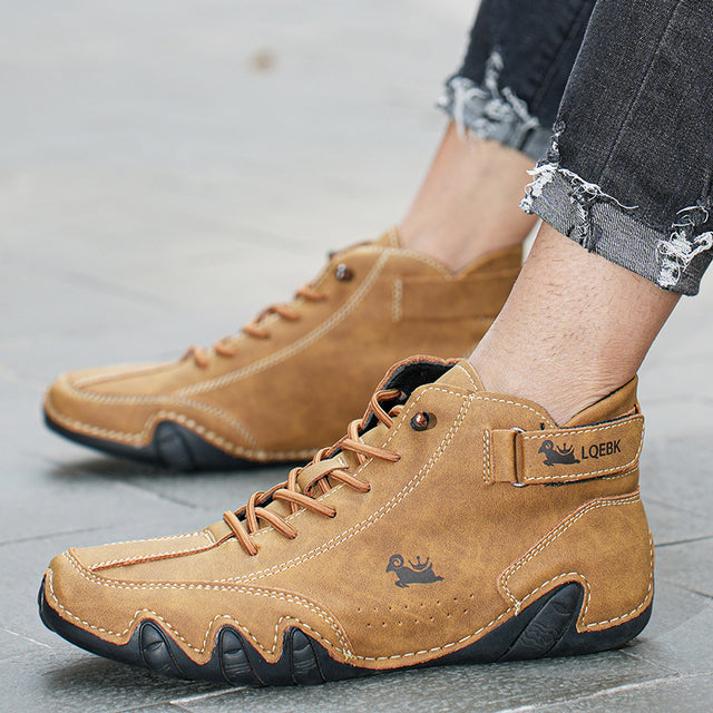 Waterproof minimalist trail shoes for women & men, flexible design for outdoor adventures