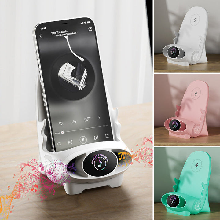 Universal wireless charger, 15W fast charging, FlexCharge phone holder, adjustable mobile stand.