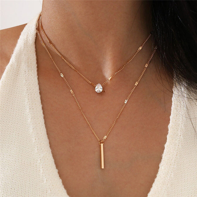 Vintage gold & silver pendant necklace set for women. Elegant classic fashion jewelry gift.