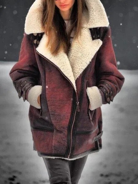 Cozy women's sherpa jacket in a stylish cut, perfect for comfortable winter fashion and casual wear.