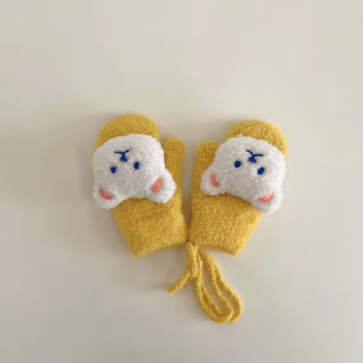 Unisex baby warmwear: gray knitted mittens with strap, suitable for infants.