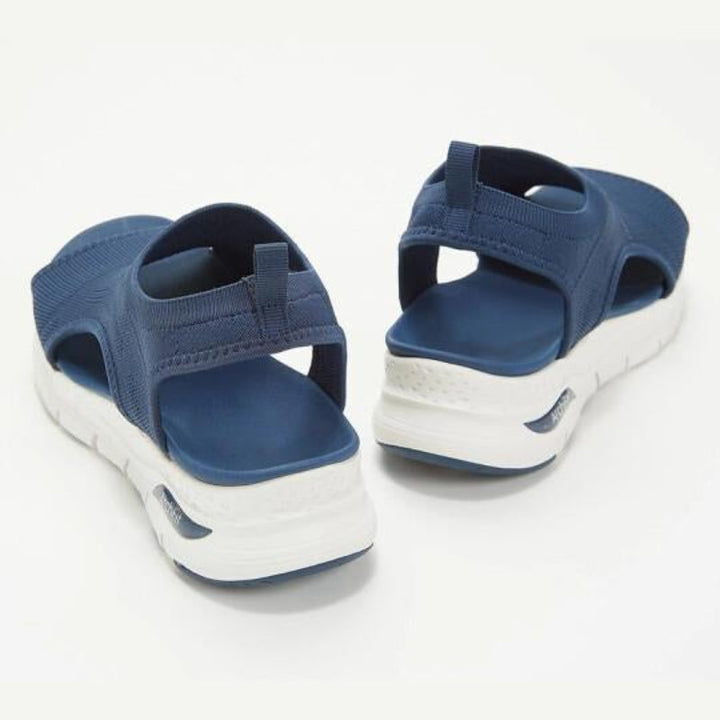 Trendy women's breathable mesh platform sandals, offering both style and practicality for comfortable summer days.